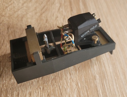 Systemhalter mit akg - p20, mdr